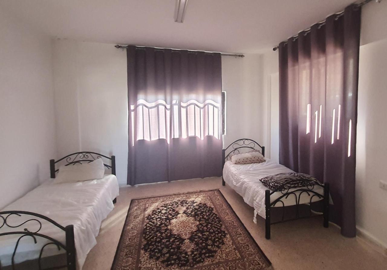 Отель Karak House Экстерьер фото